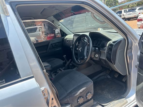 A picture of Mitsubishi Pajero for sale