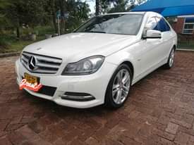 classifieds/cars mercedes