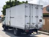 A picture of 2000 MITSUBISHI CANTER