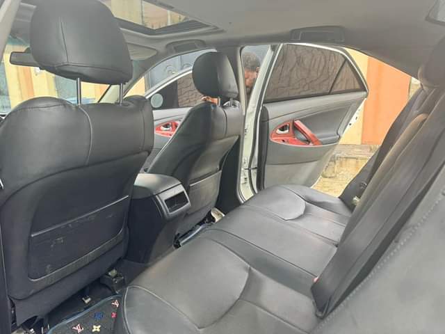 A picture of Toyota Camry SE