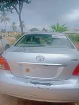 A picture of Toyota Yaris 08