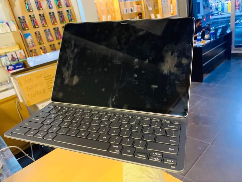 A picture of Samsung Galaxy tab s9 FE plus