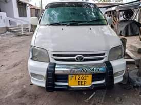 A picture of Toyota noah