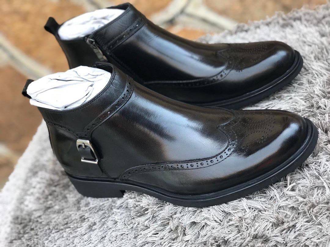 A picture of Shoes