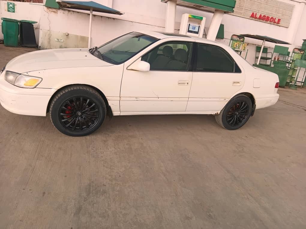 A picture of Car