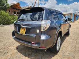 A picture of Toyota vanguard