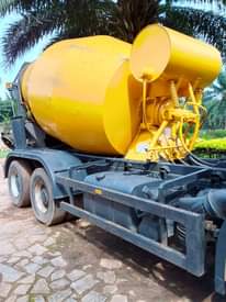 A picture of Concrete mixer