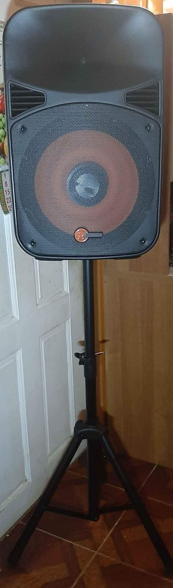 speakers