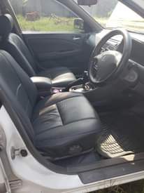 A picture of Toyota Premio Super Silver handle