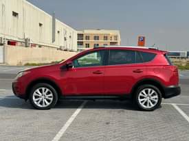 A picture of Toyota Rav4 2015 watsapp 0551513562