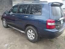 A picture of TOYOTA HIGHLANDER 2004 FLASHED FOR SELL 2SEATERS