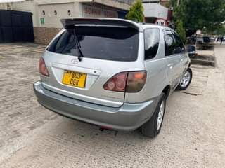 A picture of 0653309651 0699511719