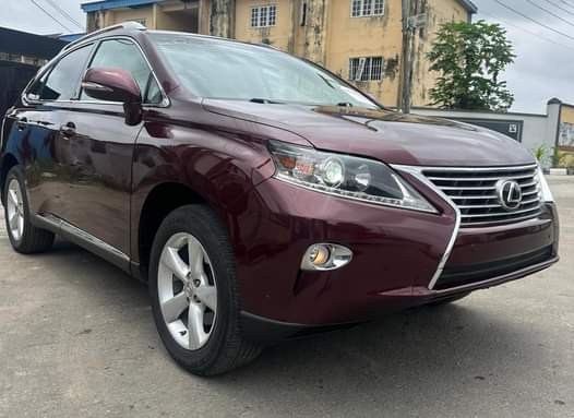 A picture of 2013 LEXUS RX350 foreign used full option Price 27 million