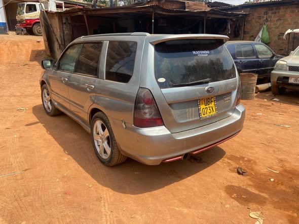 A picture of Subaru Forester 15 5m