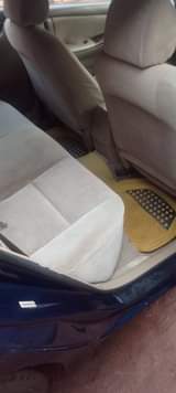 A picture of 05 06 highest grade Toyota Corolla Le everything is intact