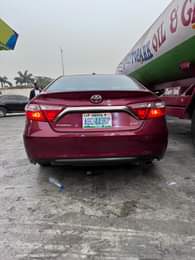 A picture of Sweet 2015 Camry XSE with stunning suede interior reverse camera