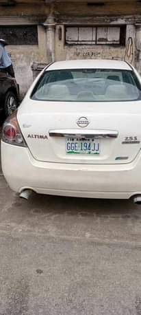 A picture of Nissan Altima 2011