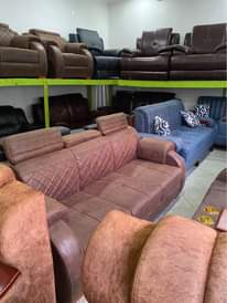 A picture of Sofa set