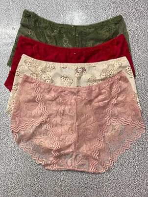 A picture of Chupi na bra