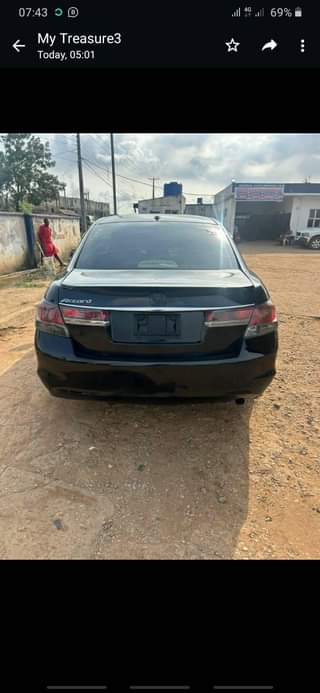 A picture of Car
