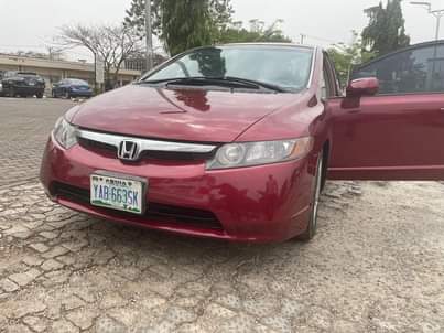 A picture of 2008 Honda Civic available in Abuja Ac cooling Smooth Gear