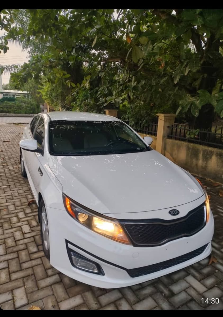 A picture of 2015 Tokumbo Kia Optima with Reverse Camera Location Chevron Lekki