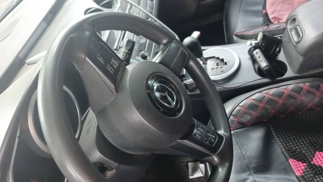 A picture of Mazda cx7 4M Slightly negotiable Settlement 100k Location Ogudu