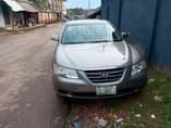 A picture of 09 Hyundai Sonata
