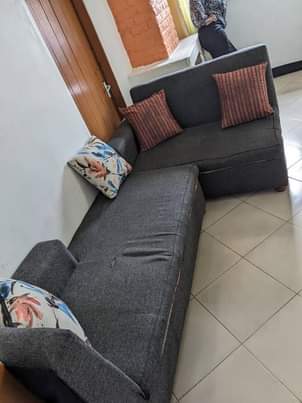 A picture of NAUZA SOFA YA L