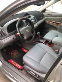 A picture of Clean XLE Camry 2 4