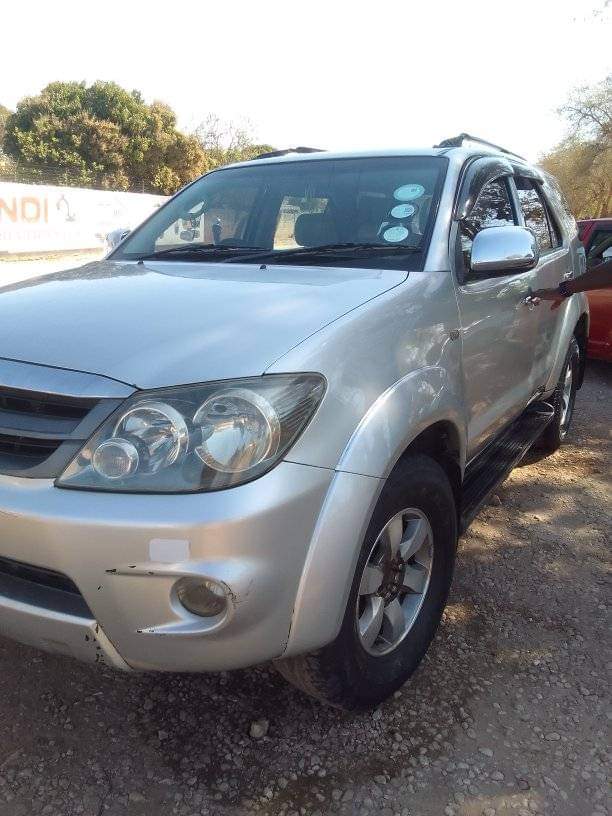 used toyota fortuner
