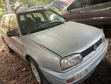 A picture of Golf 3 wagon manual transmission at distress sell