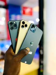 A picture of IPHONE PRO MAX 11