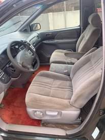 A picture of Toyota sienna