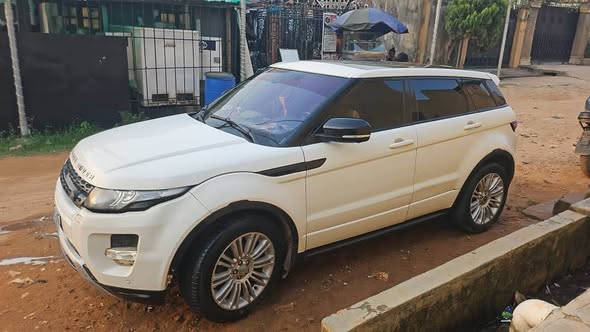 A picture of Range Rover