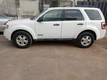 A picture of Distress sales Toks standard 08 Ford Escape But and drive