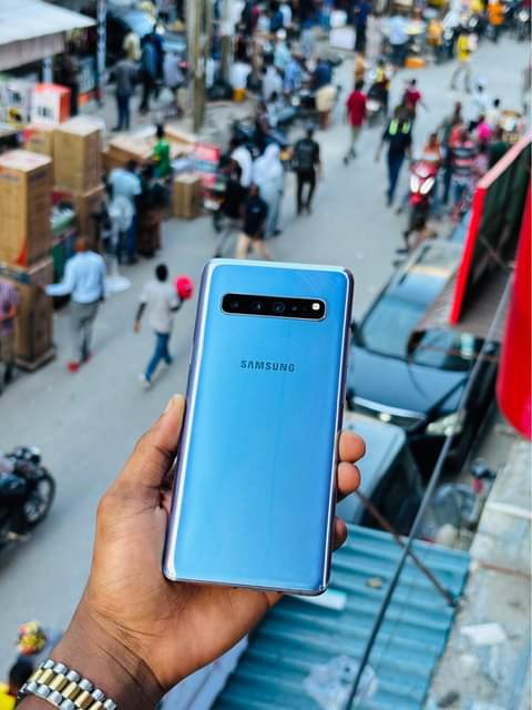 samsung s10