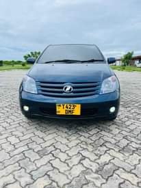 A picture of TOYOTA IST
