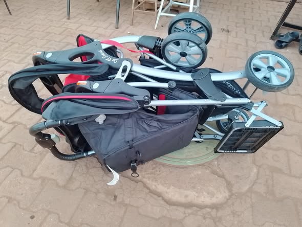 A picture of Baby trend twins stroller