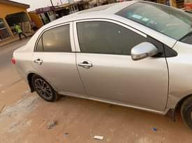 A picture of Toyota corolla 2010