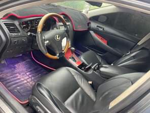 A picture of This is super clean lexus es350 2009 model full option