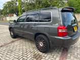 A picture of TOYOTA KLUGER FORSALE