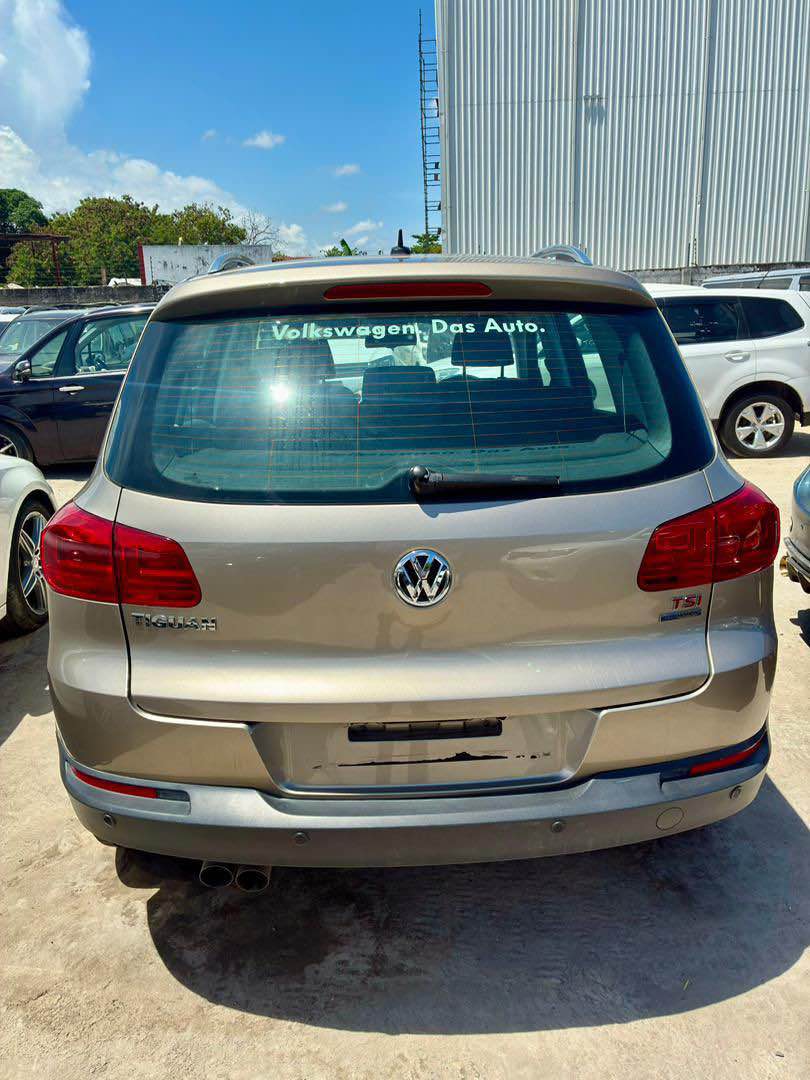 A picture of Car