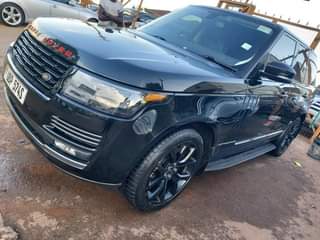 A picture of Range Rover...Diesel Engine...Model 2016 Face Lifted To Model 2022...Sunroofs...Call...0703273550