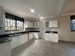 A picture of 800m Brand New House for 800m sale in KYANJA KUNGU