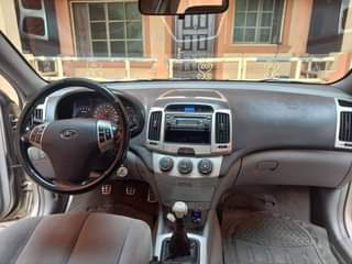 A picture of 2007 Hyundai Elantra BOLT STANDARD 