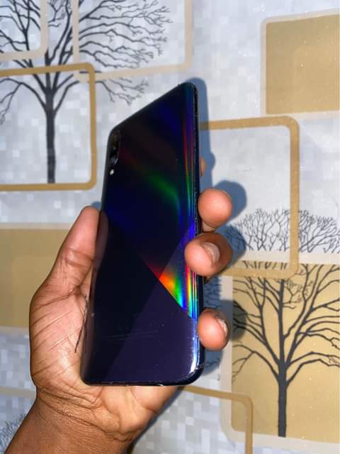 samsung a30s