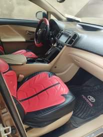 A picture of Very Clean Toyota Venza