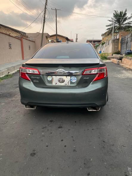 A picture of Toyota Camry 2013 xle registered 6plugs keyless entry sun roof