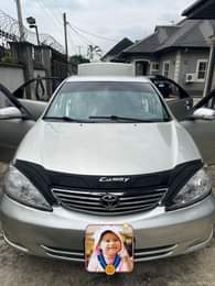 A picture of Toyota camry big daddy available for sale XLE edition sun